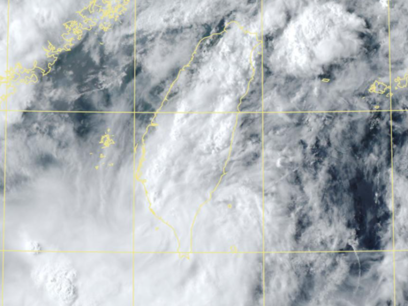 豪雨特報 ! 臺東地區、其他山區有局部大雨發生機率 慎防坍方、落石、暴漲及低窪積水